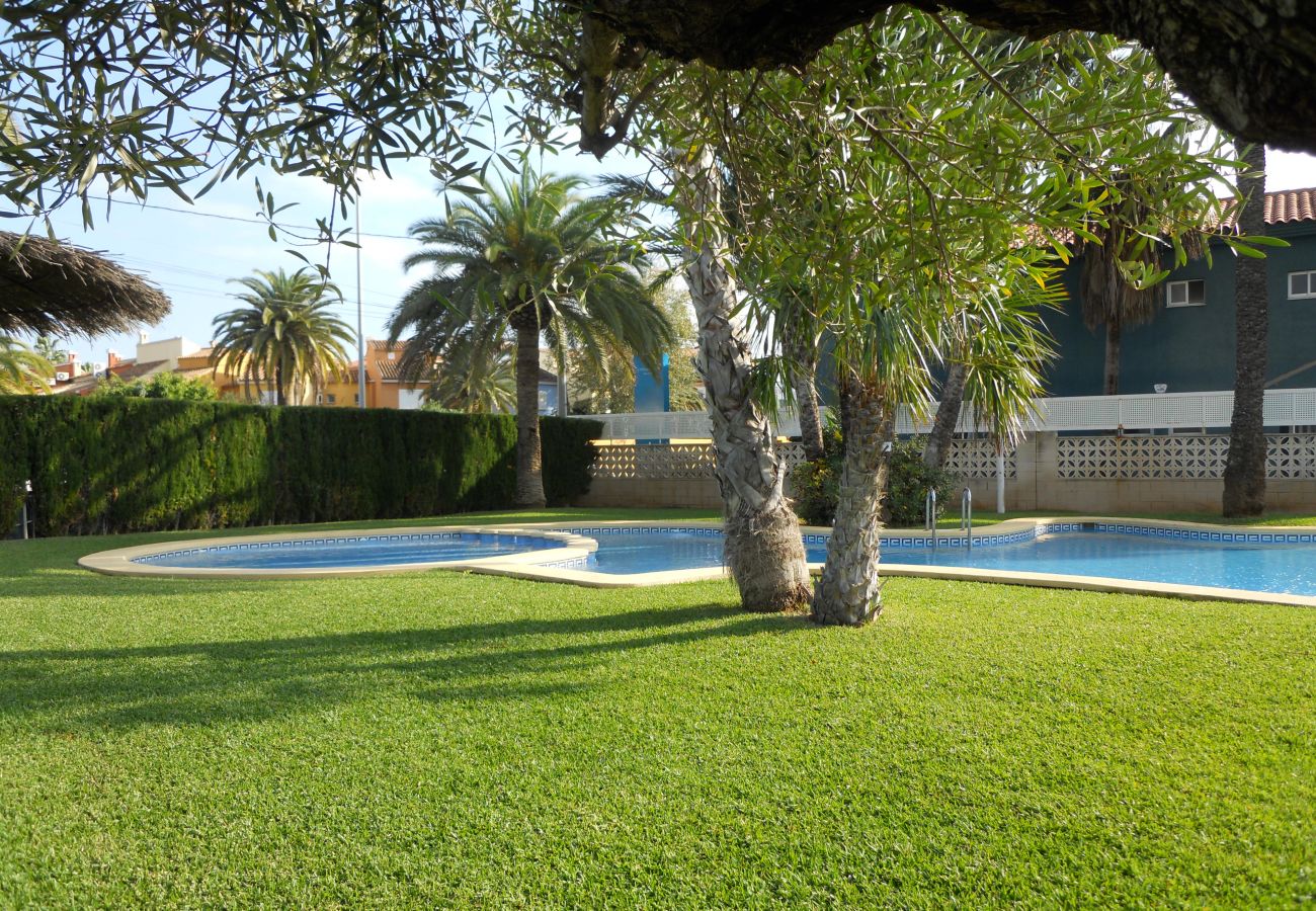 Appartement in Denia - Apartamento ideal para familiascon parque infantil,piscina y jardin