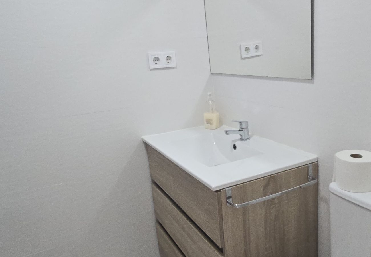 Appartement in Benidorm - MARISCAL 3  2I (1  SLAAPKAMER)