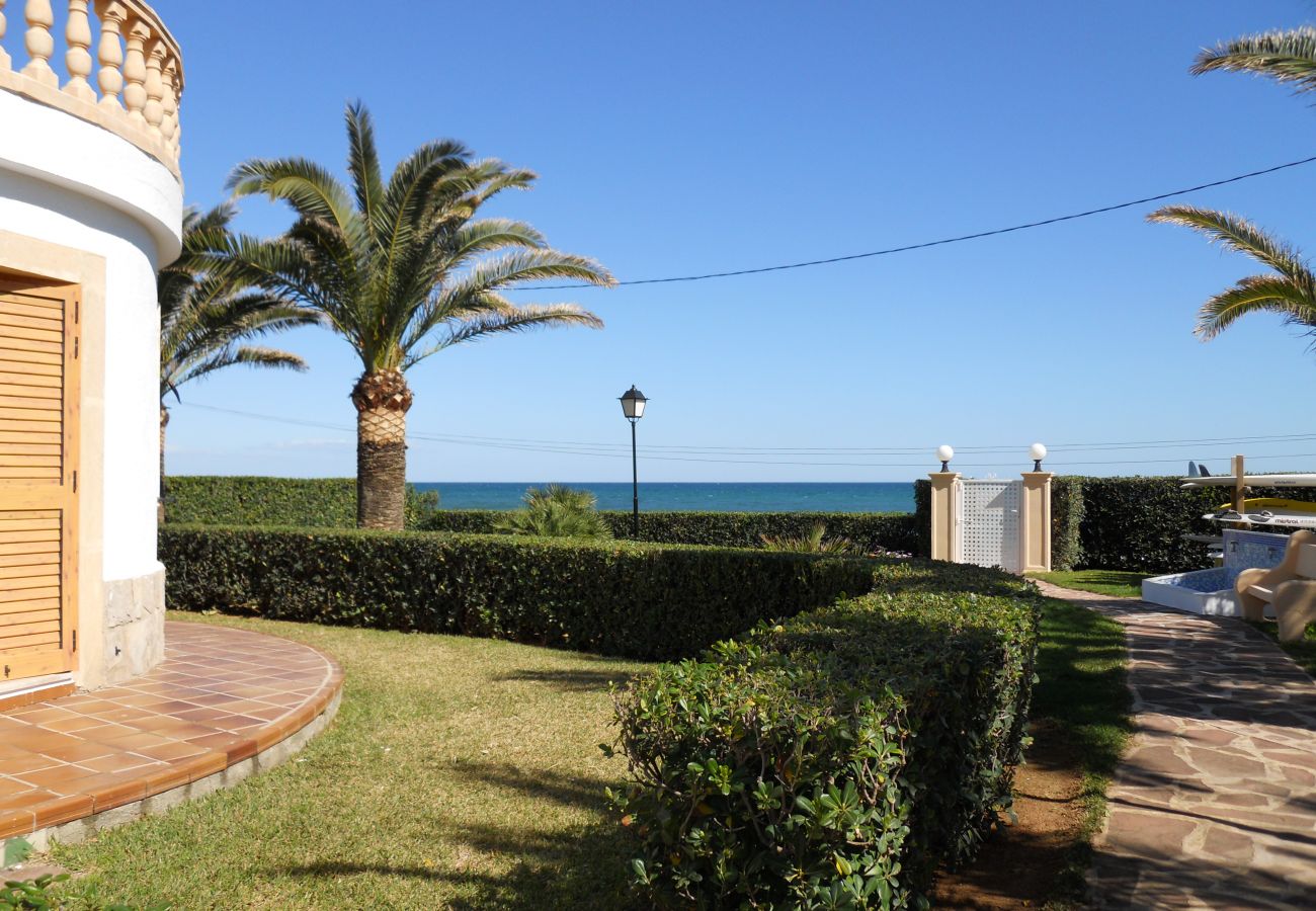 Appartamento a Denia - En primera linea de la playa de Las Marinas