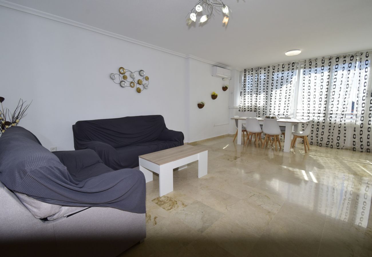 Appartamento a Benidorm - PINTOR ROSALES  (3 CAMERE)