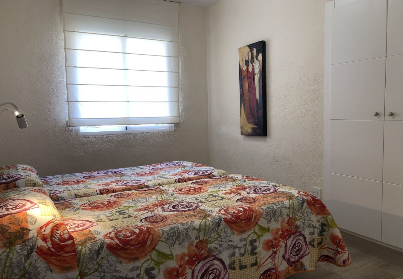 Apartamento em Denia - Reducida Retiro Park 1 DOR.