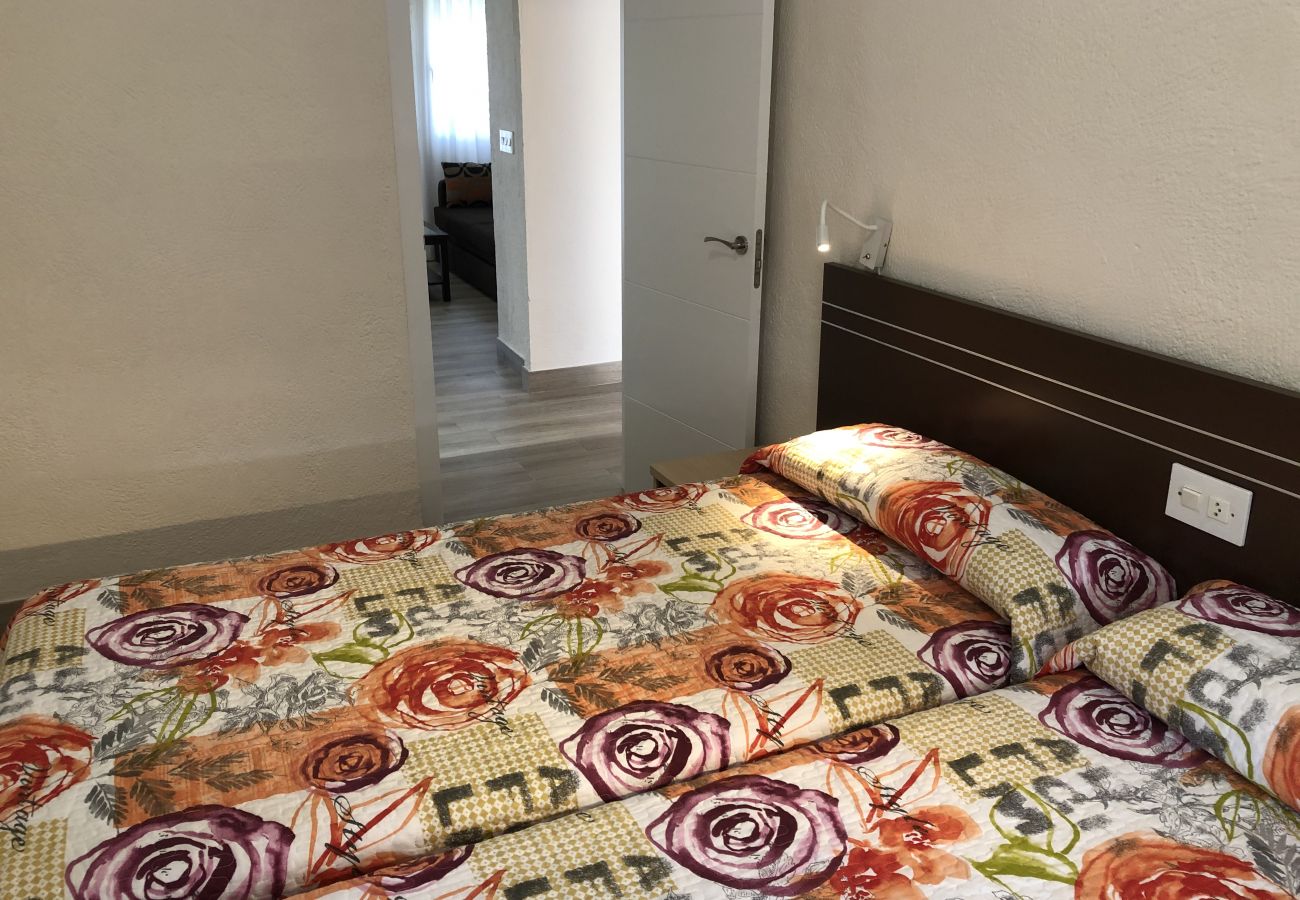 Apartamento em Denia - Reducida Retiro Park 1 DOR.