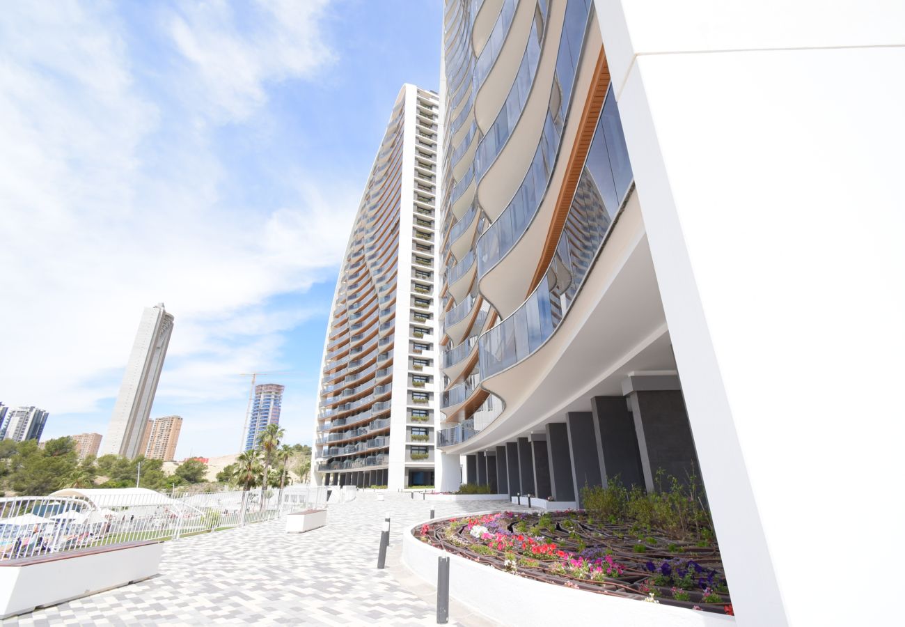 Apartamento em Benidorm - SUNSET WAVES (2 QUARTOS)