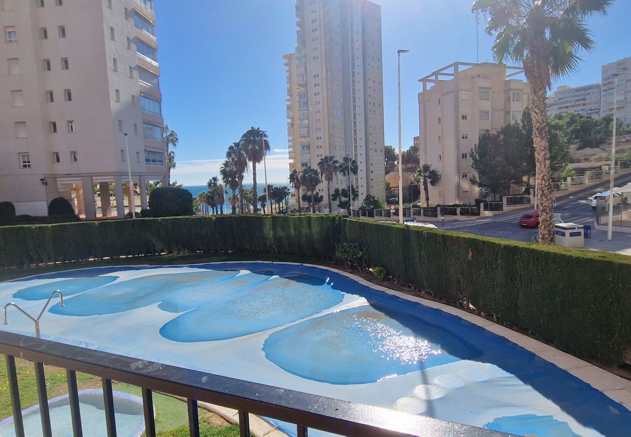 Apartamento em Benidorm - PINTOR ROSALES  (3 QUARTOS)