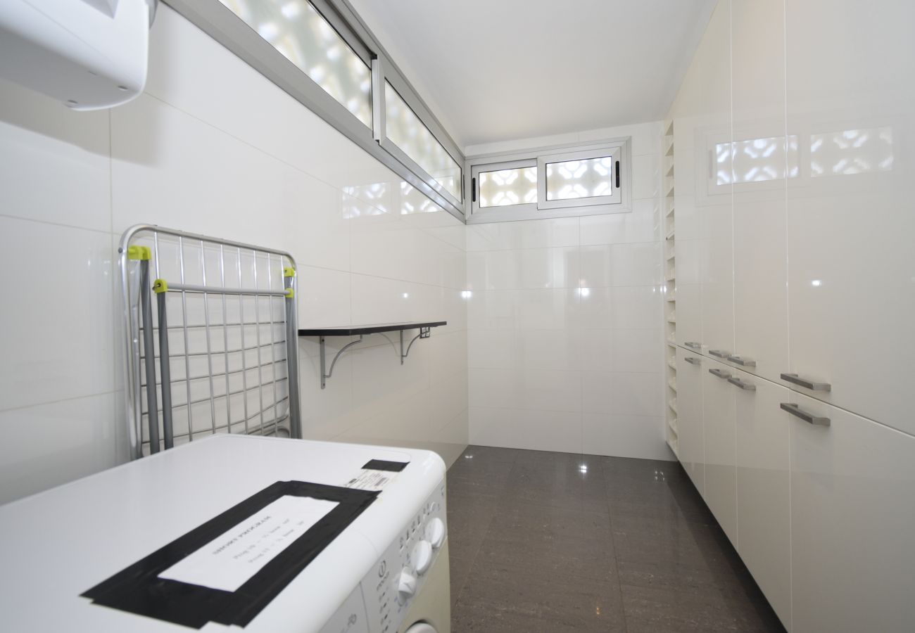 Apartamento em Benidorm - PRINCIPADO MARINA (2 QUARTOS)