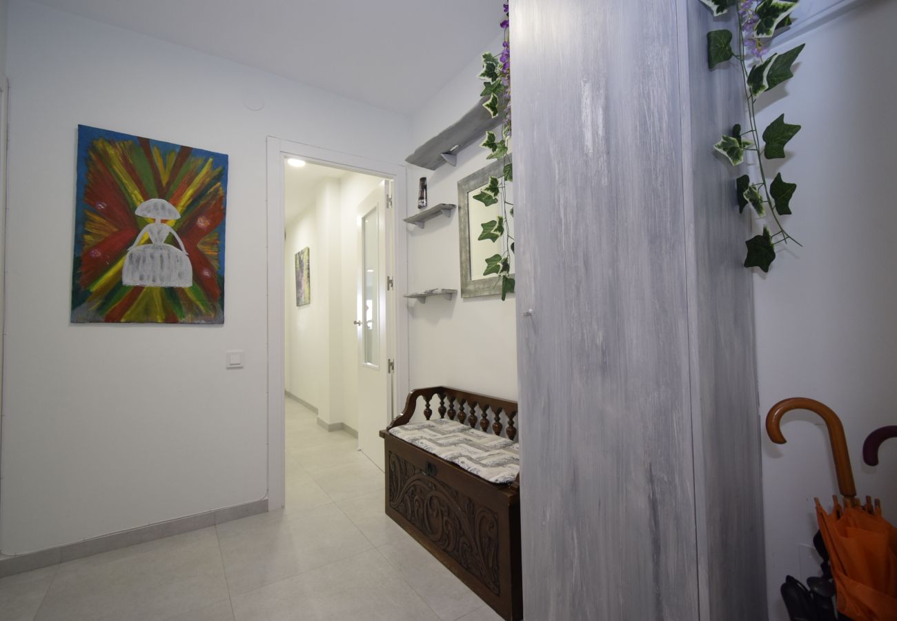 Apartamento em Benidorm - EMALCO (2 QUARTOS)