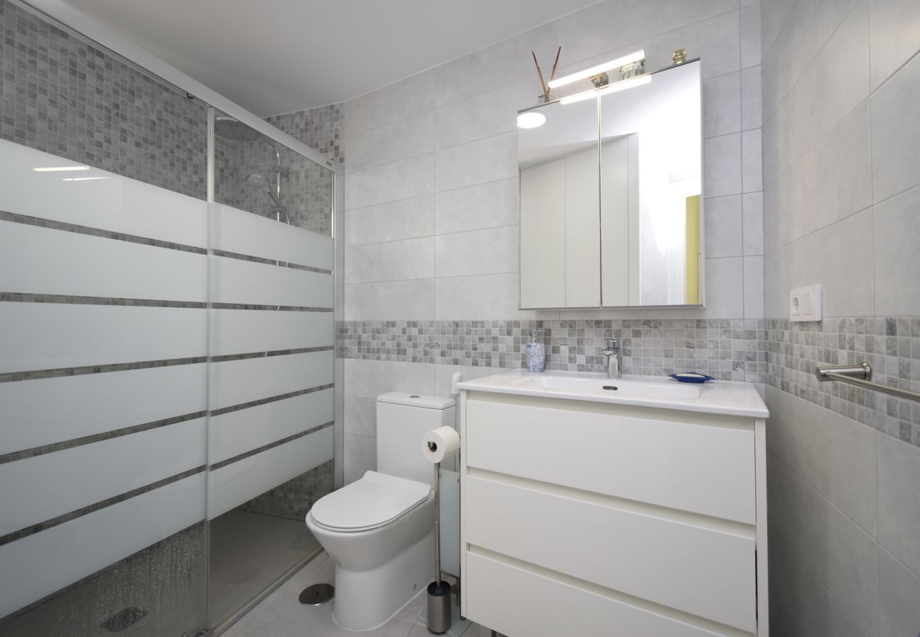 Apartamento em Benidorm - EMALCO (2 QUARTOS)