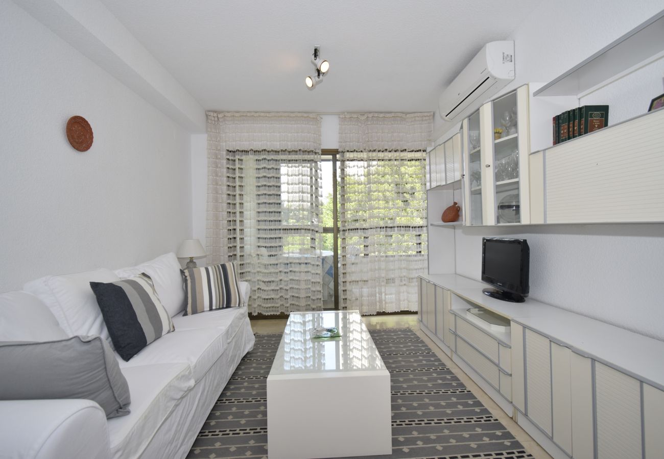 Apartment in Benidorm - GEMELOS 4 (2 BEDROOMS)