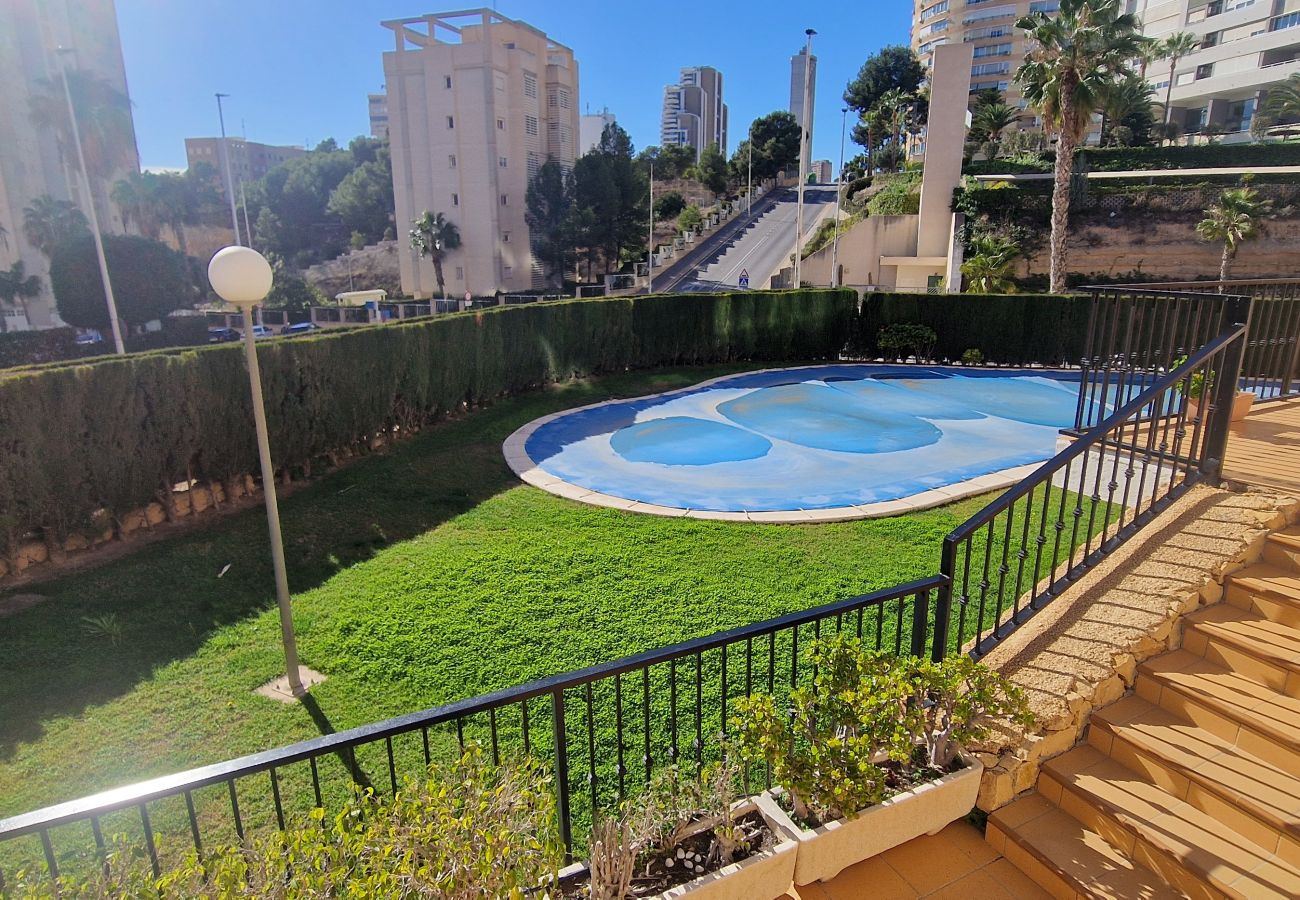 Apartment in Benidorm - PINTOR ROSALES  (3 BEDROOMS)